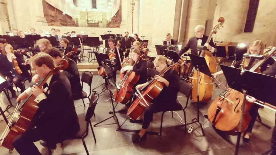 Akademiska kapellet is playing in Lund cathedral. Photo.